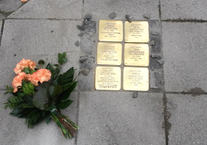 Verlegung Stolpersteine